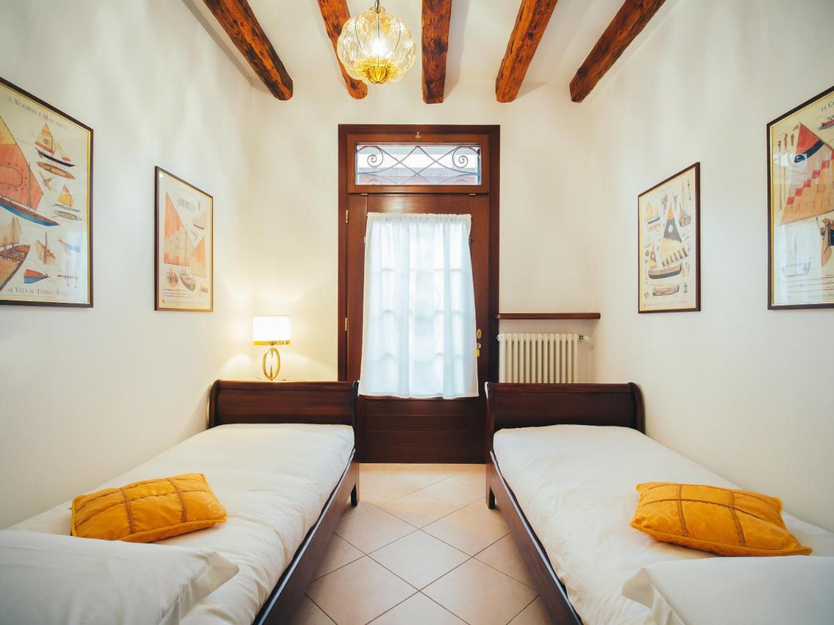 Ca' Mazzega Apartment Murano Bagian luar foto